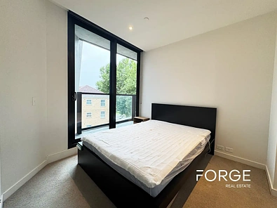 305/77 Queens Road, Melbourne, VIC 3004, 2 Bedrooms, 2 Bathrooms, Apartment