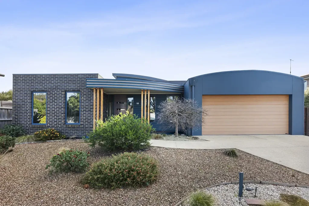 Torquay 4房  Absolute Blue Chip Location