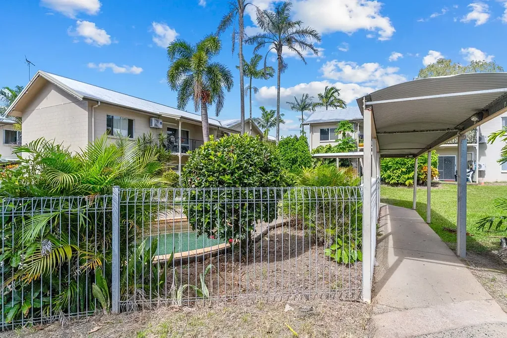 26/7-9 Charlotte Close, Woree, QLD 4868