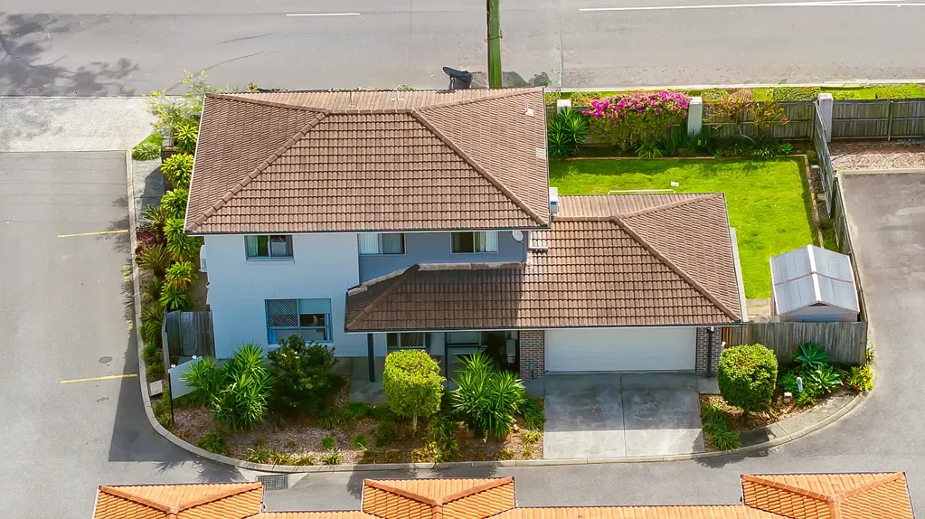 Petrie 4 Bedroom Living the dream ! Spacious Townhouse with Rare Income Potential!