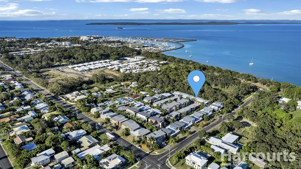 Urangan 2Moenga Beach, Marina & Resort Living - It's All Here!!