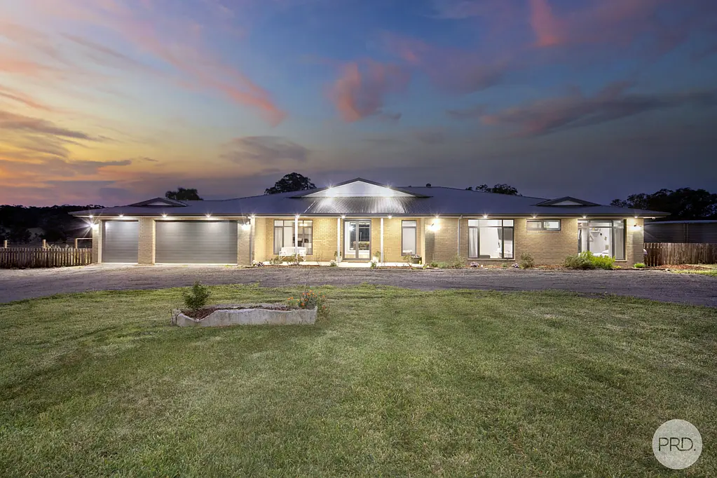 90 Beckworth Court Road, Clunes, VIC 3370