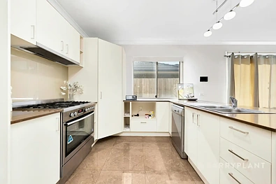 20 AMARATH CCT, EPPING VIC 3076, 4 rūma, 2 rūma horoi, House