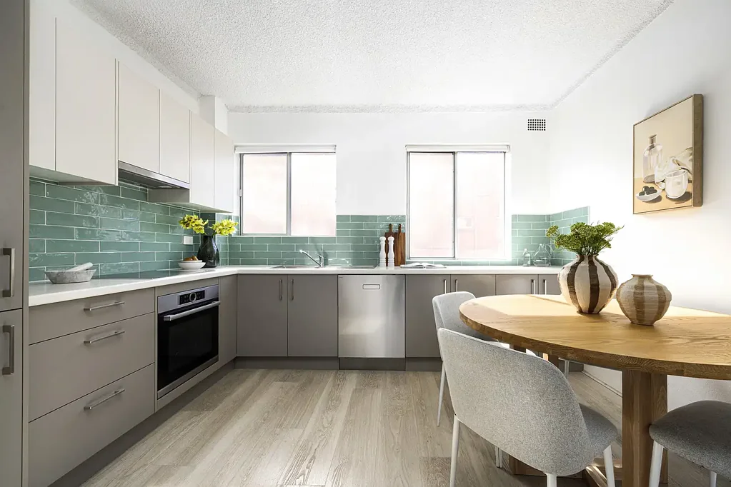Kensington 3房 精品风格，宽敞空间适合家庭居住 Boutique Style With Family Friendly Proportions