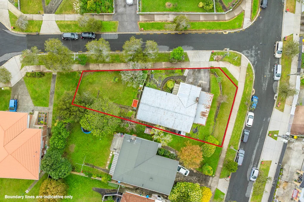 New Windsor 3Kwarto Golden Opportunity in the Heart of New Windsor