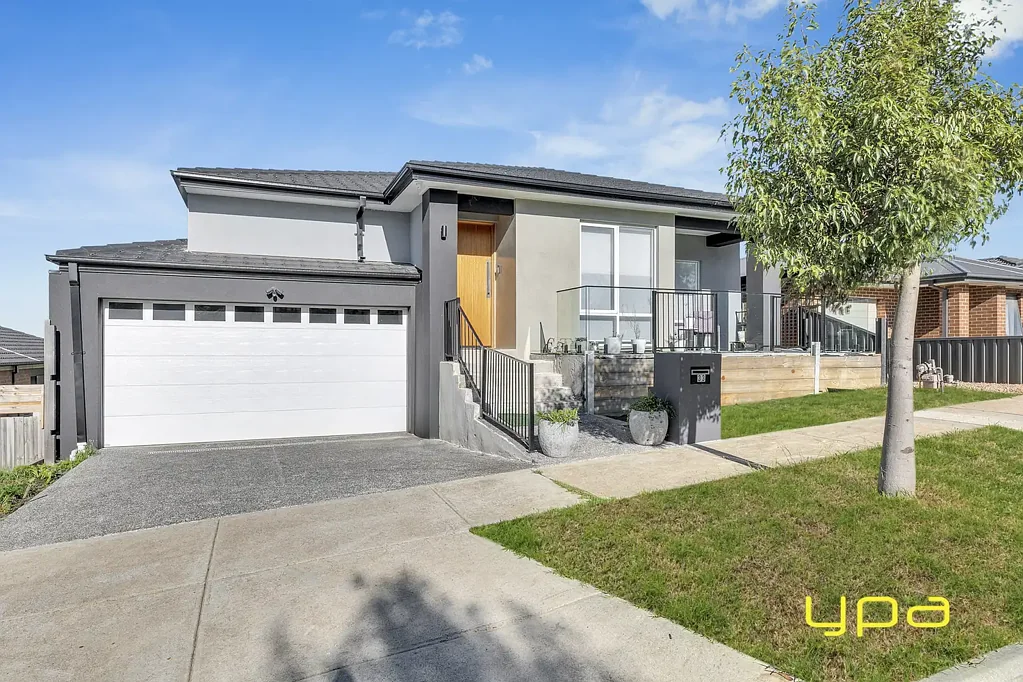 Modern Masterpiece with Breathtaking Views