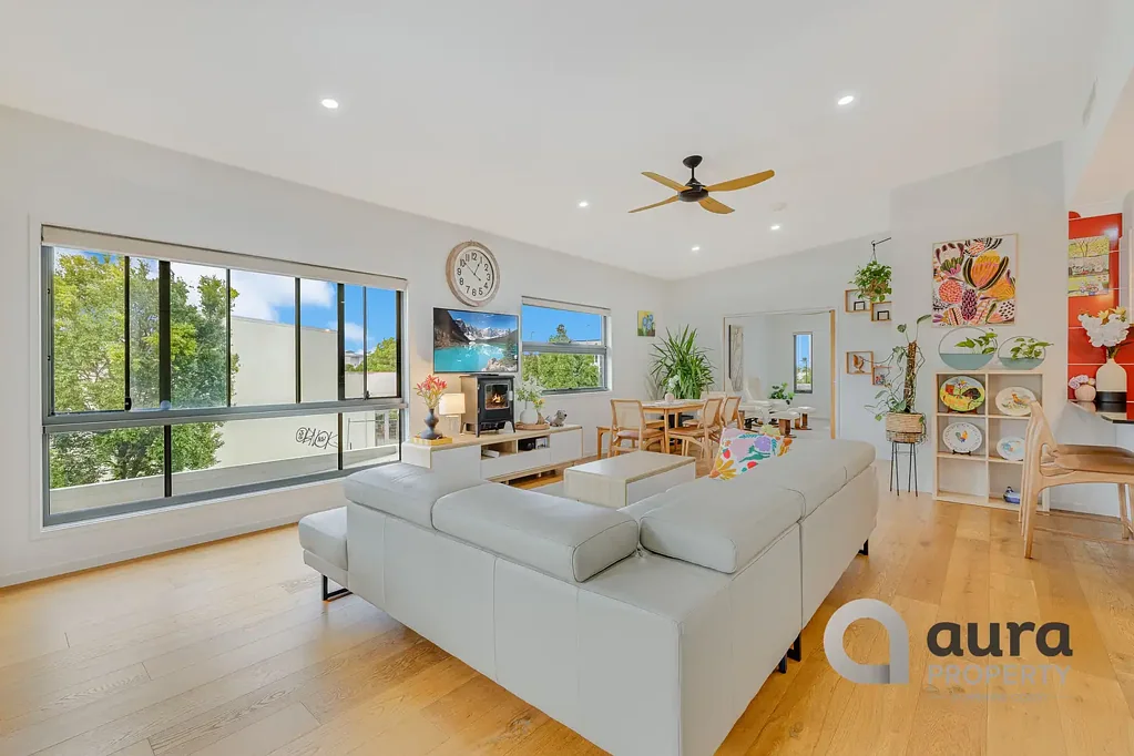 Maroochydore 4બેડરૂમ 312m² Modern and Low-Maintenance Luxury with genuine Dual Living in the heart of Central Maroochydore