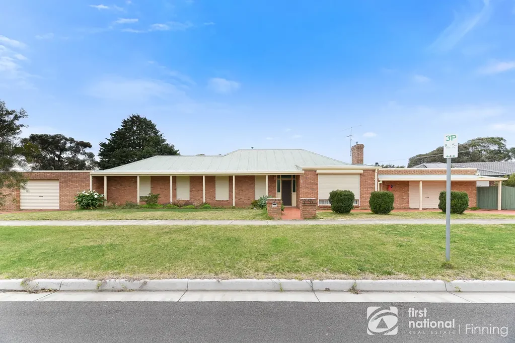 1 Latrobe Street, Cranbourne, VIC 3977