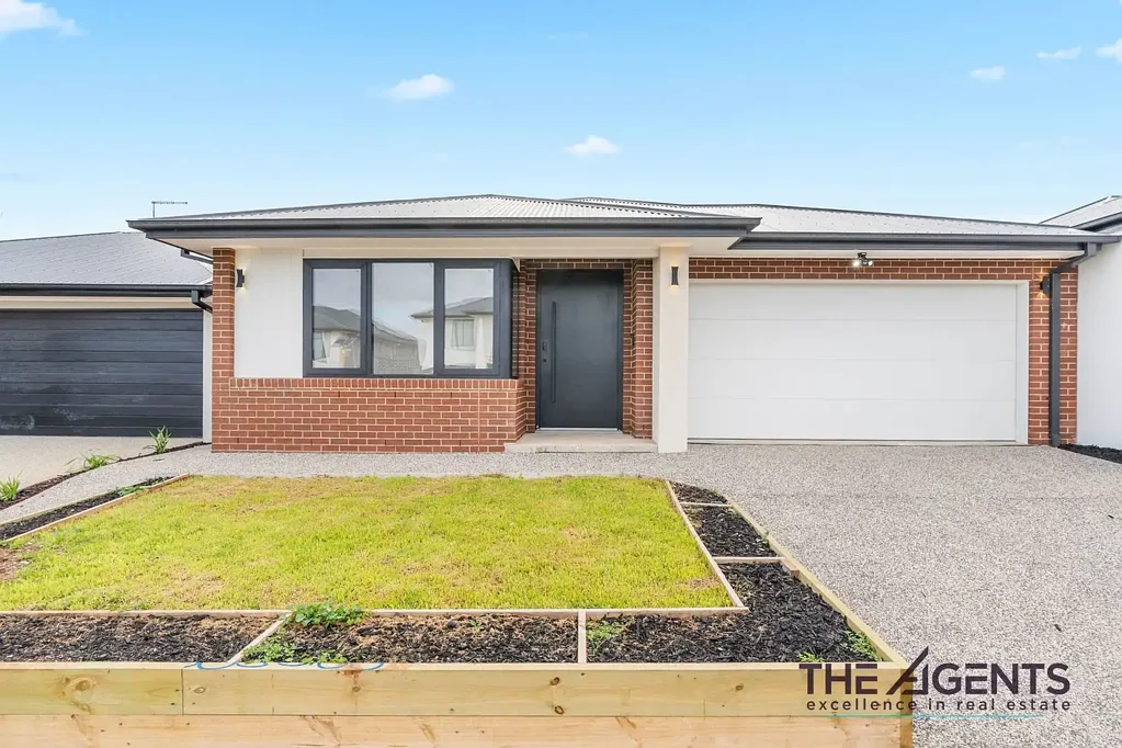 Truganina 4Moenga Brand-New Architectural Masterpiece with Premium Finishes