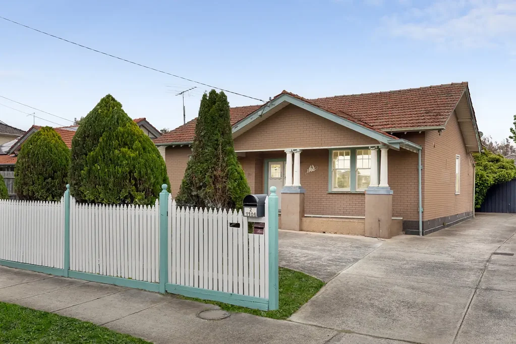 Bentleigh East 3 Slaapkamer Period Style With Room To Grow