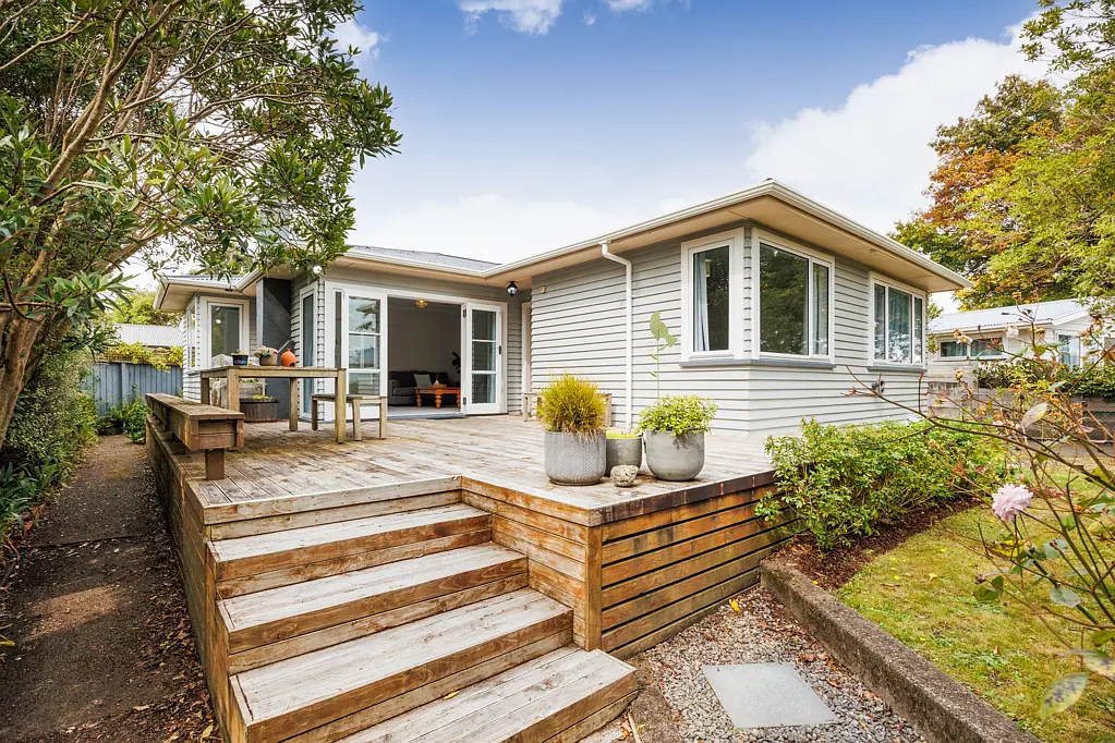 26 Swansea Street, Hokowhitu, Palmerston North City, Manawatu / Wanganui