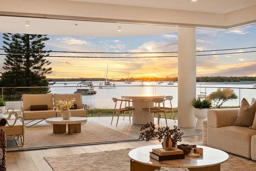 1/536 Marine Parade, Biggera Waters, QLD 4216