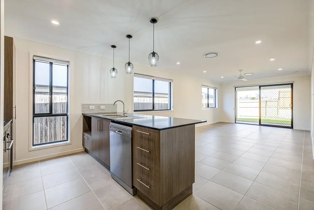 Fantastic Family Home in Logan Reserve Available Now!