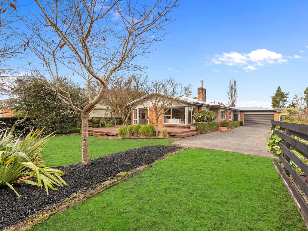 8 Braid Road, Saint Andrews, Hamilton, Waikato