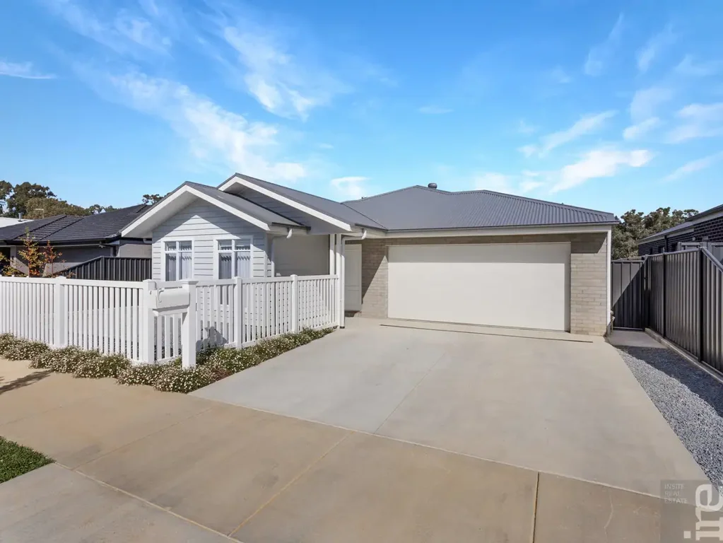 10 Gemstone View, Wangaratta, VIC 3677