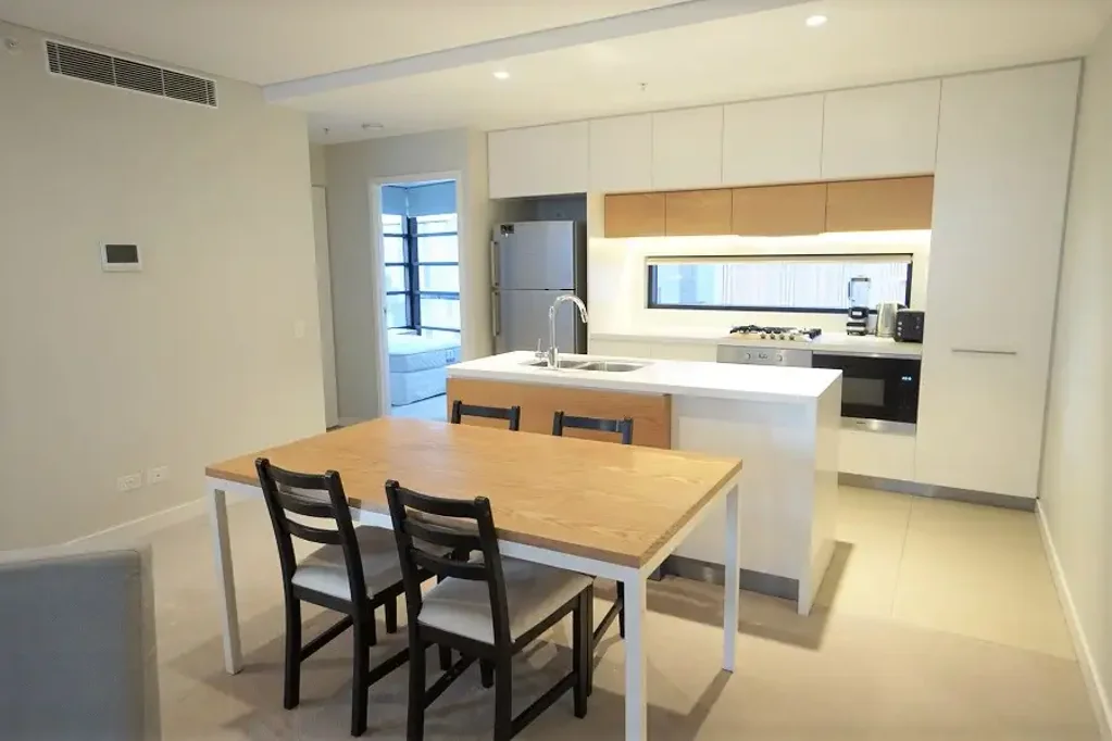 Spacious Fully Furnished 2-Bedroom Apartment with Large Entertainer's Balcony