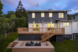 2/7 Louise Place, Browns Bay