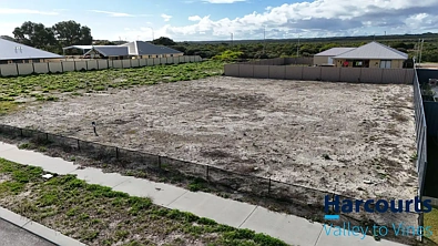 Labas ng Bahay - 7 REVILO ST, LANCELIN WA 6044