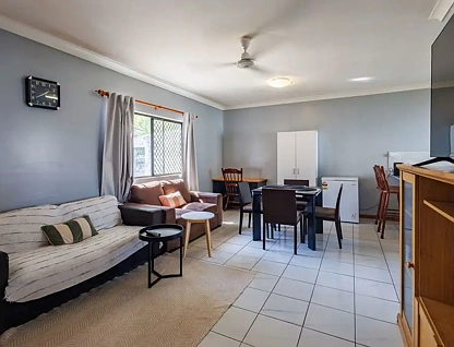 1/118 Walsh Street, Mareeba, QLD 4880, 2房, 1浴, Unit