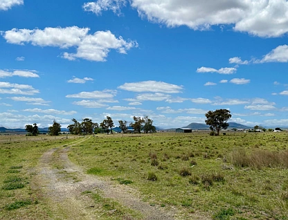 1857 Warwick-Killarney Road, Loch Lomond, Darling Downs, 4 rūma, 2 rūma horoi, Lifestyle Property