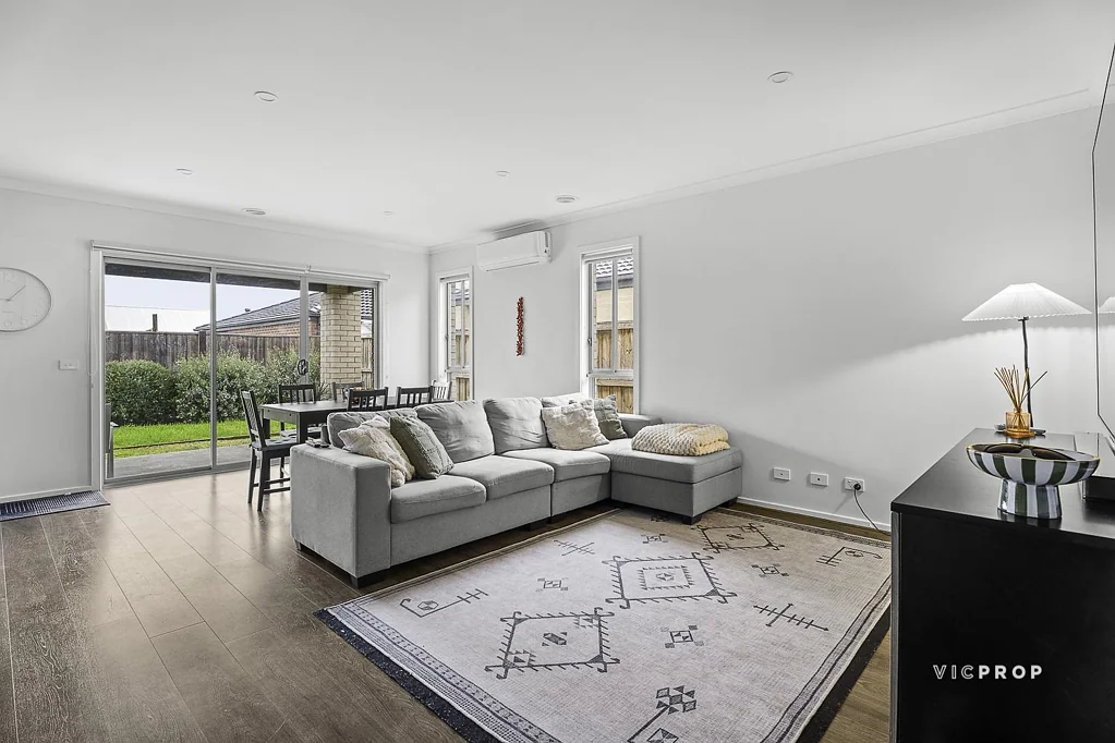 Beveridge 4બેડરૂમ Sophisticated Contemporary Living with Exceptional Family Appeal