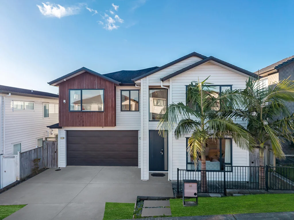 Flat Bush 6Zimmer Spacious Dual-Living Masterpiece in MissionHeights