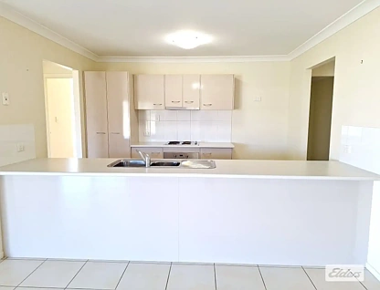 86 Racecourse Road, Miles, QLD 4415, 4 ਕਮਰੇ, 2 ਬਾਥਰੂਮ, House