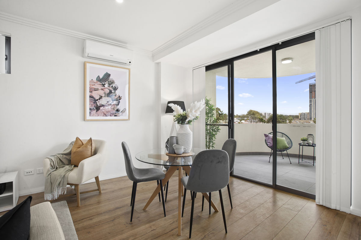 HAMILTON ISLAND UNIT 401 94-96 RAILWAY TCE, MERRYLANDS NSW 2160, 0房, 0浴, Unit