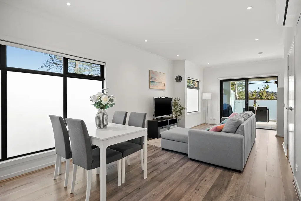 Bayswater 2ห้องนอน Contemporary Living in a Perfectly Connected Pocket