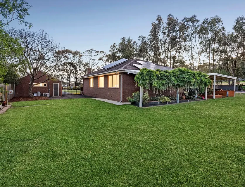 35 Lower Duneed Road, Mount Duneed, Geelong, 5 Kuwarto, 2 Banyo, House