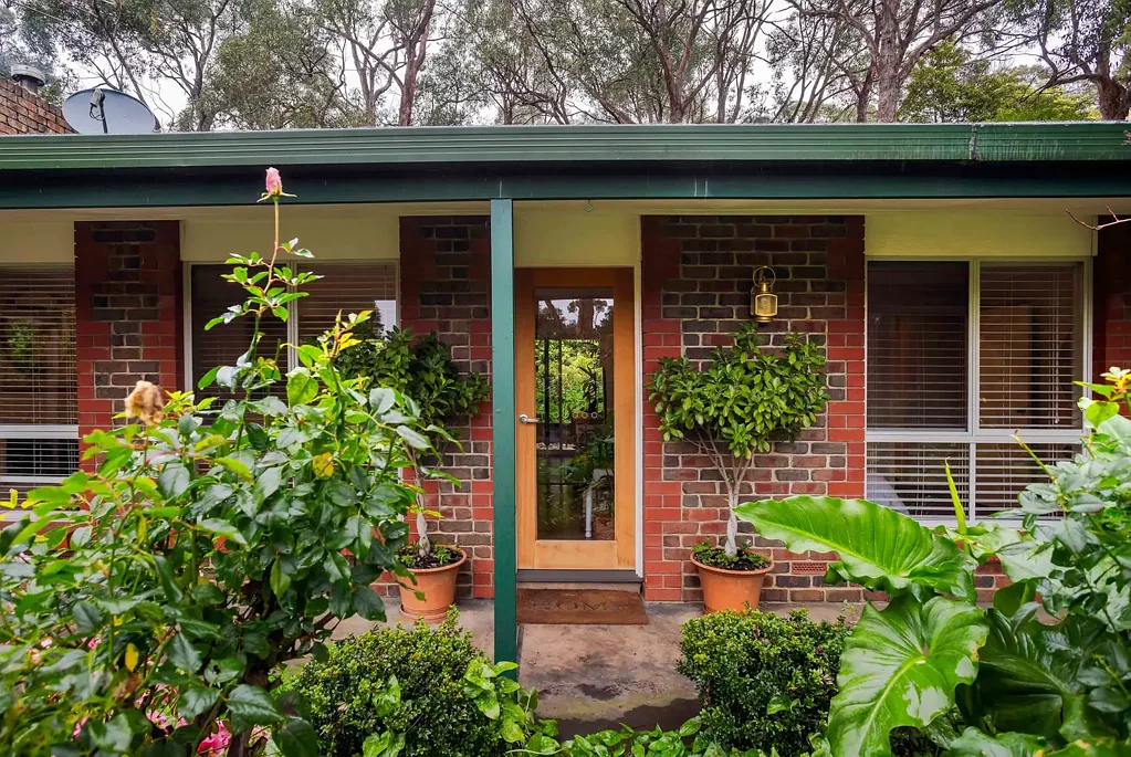 Upper Sturt 3 Bedroom A Tranquil Hillside Haven