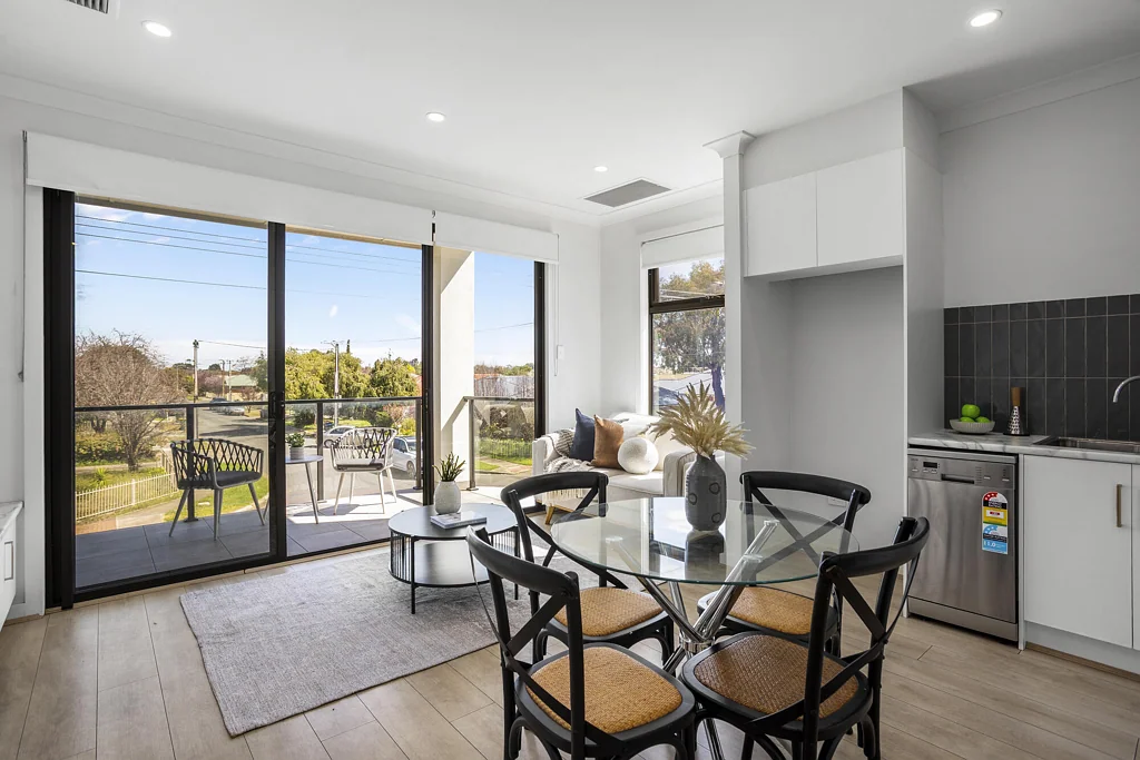 Woodville West 3બેડરૂમ Light-Filled Modern Townhouse Living