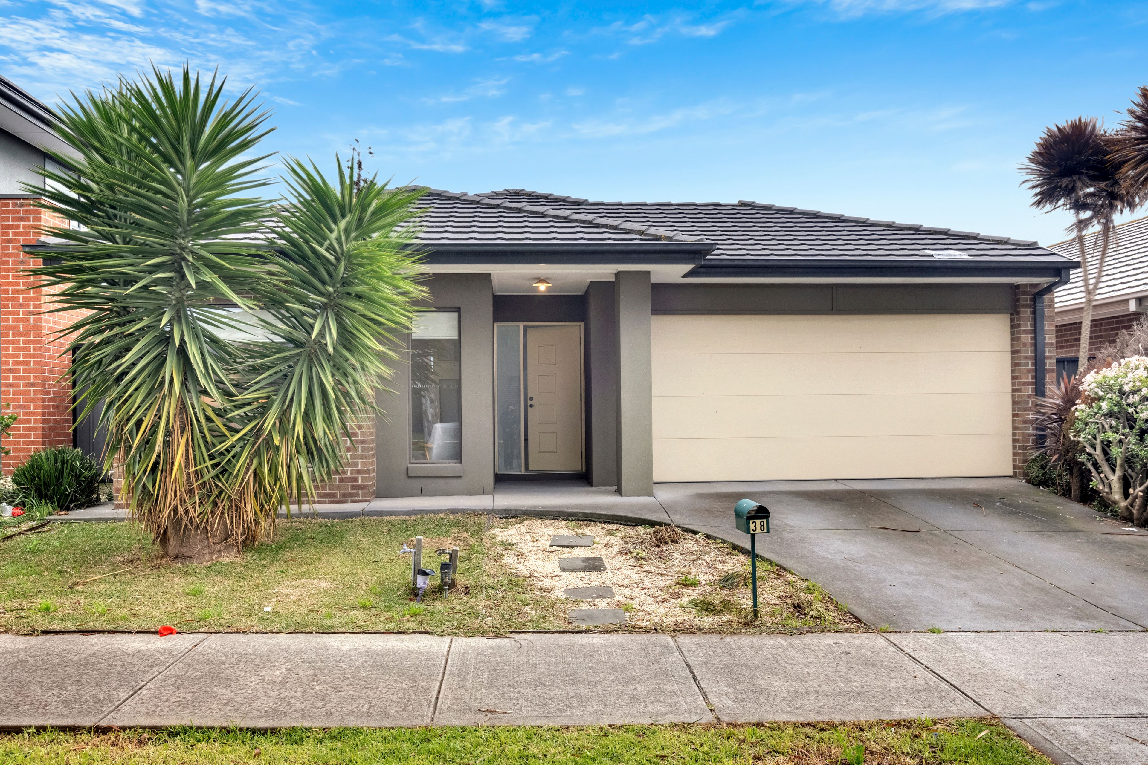 38 BARONIAL WAY, CRAIGIEBURN VIC 3064, 0 rūma, 0 rūma horoi, House