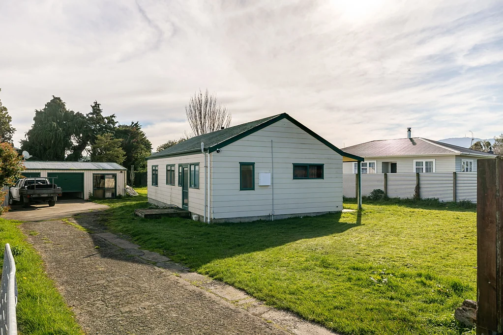 Woodville 2房  Mortgagee Auction