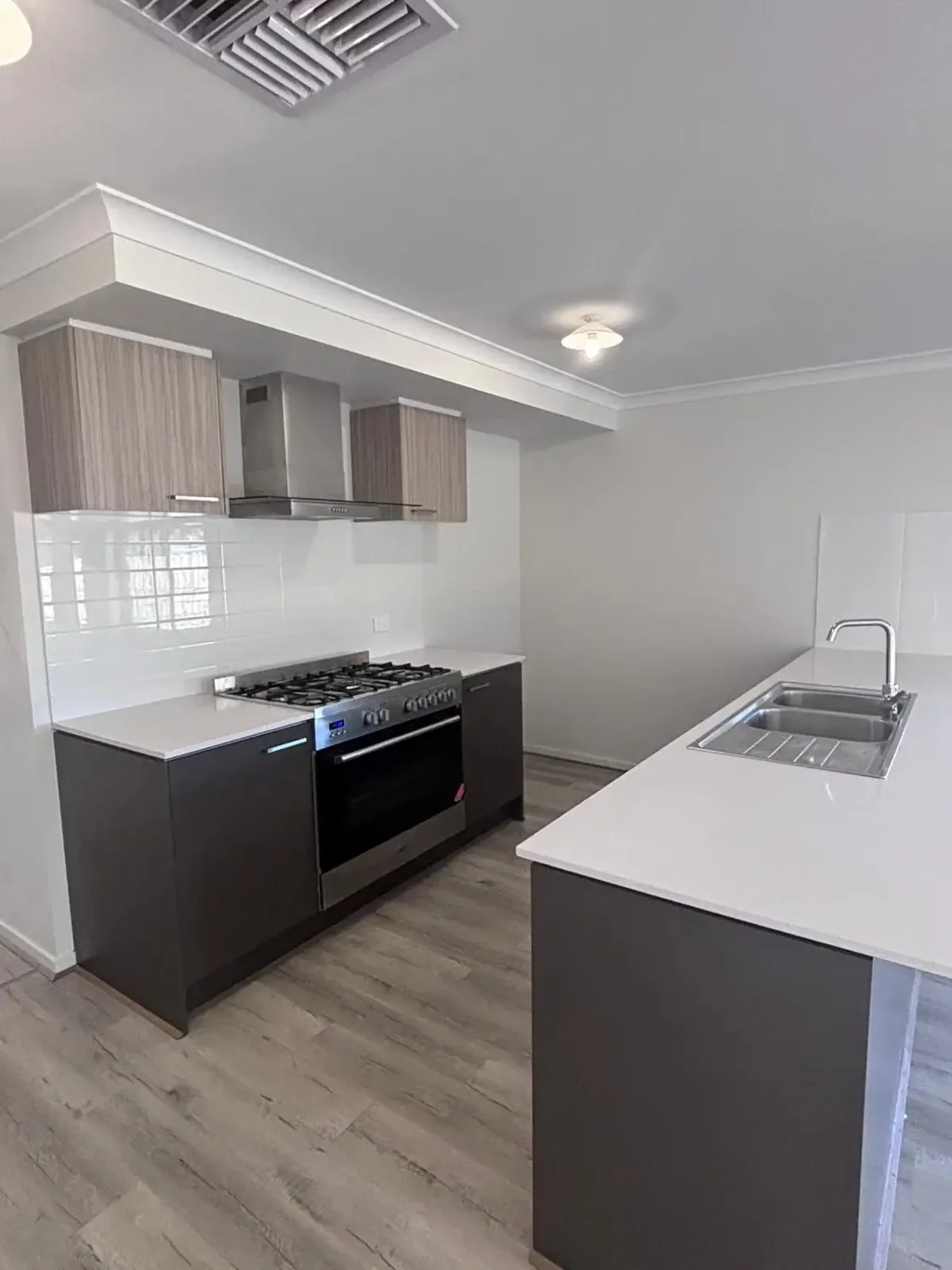 Spacious 4-Bed Family Home in Lavington