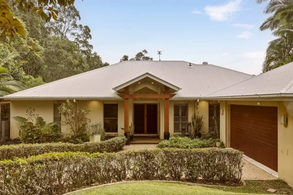 Palmwoods 4ਬੈੱਡਰੂਮ Spacious Family Home with Pool & Bush Backdrop