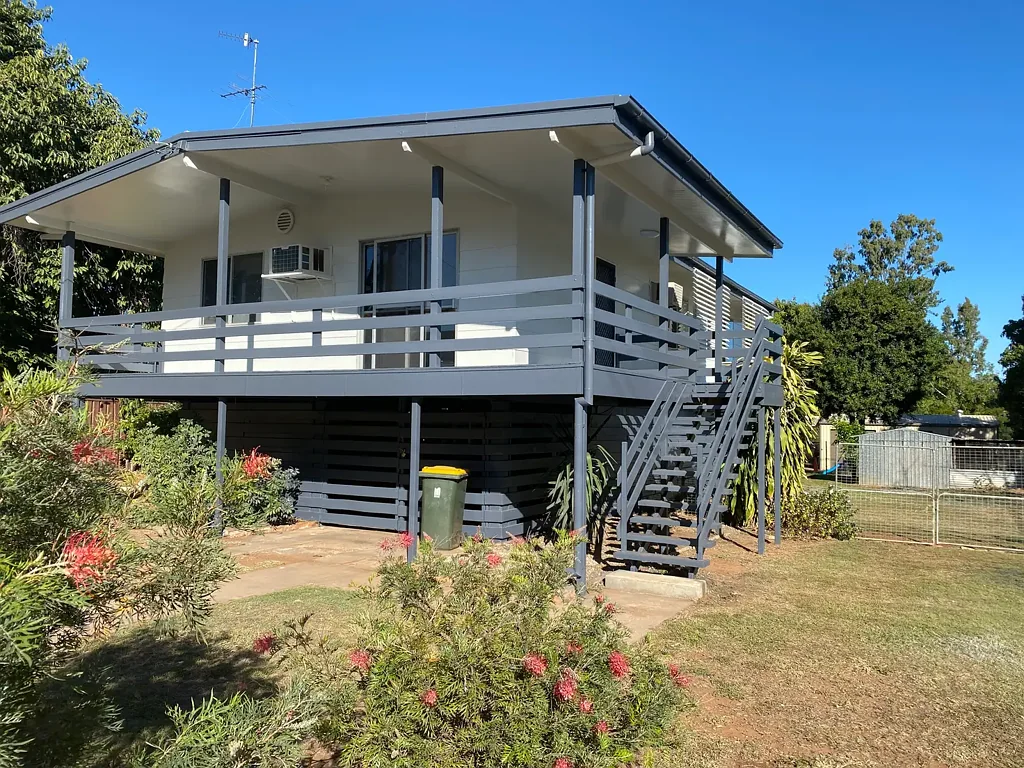 18 Flinders Drive, Moranbah, QLD 4744