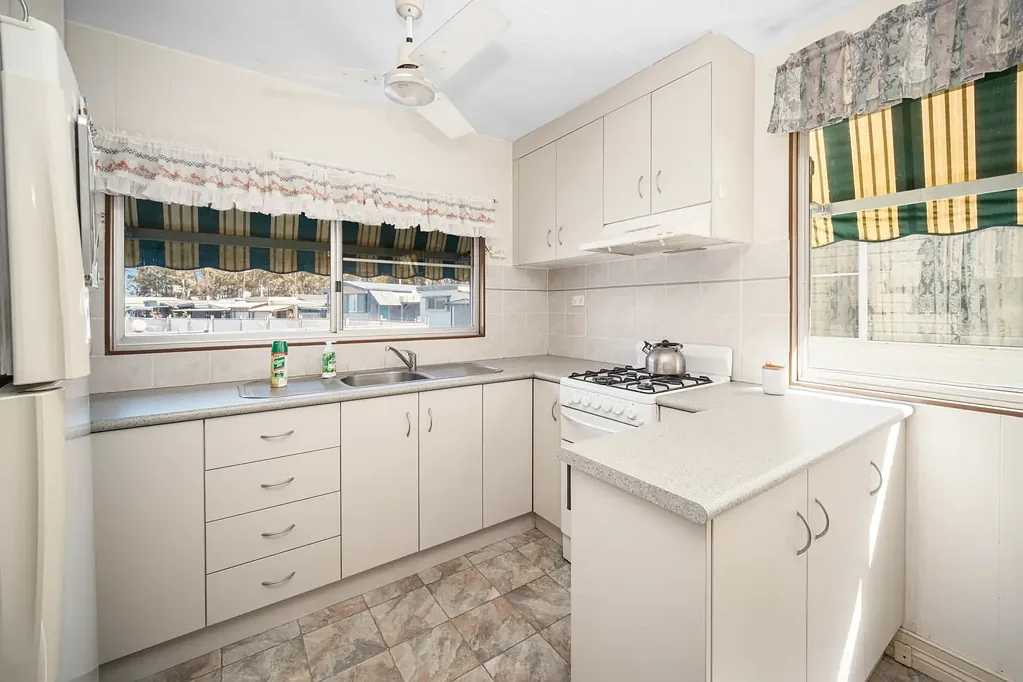 Forster 2 Bedroom Bay Side Living