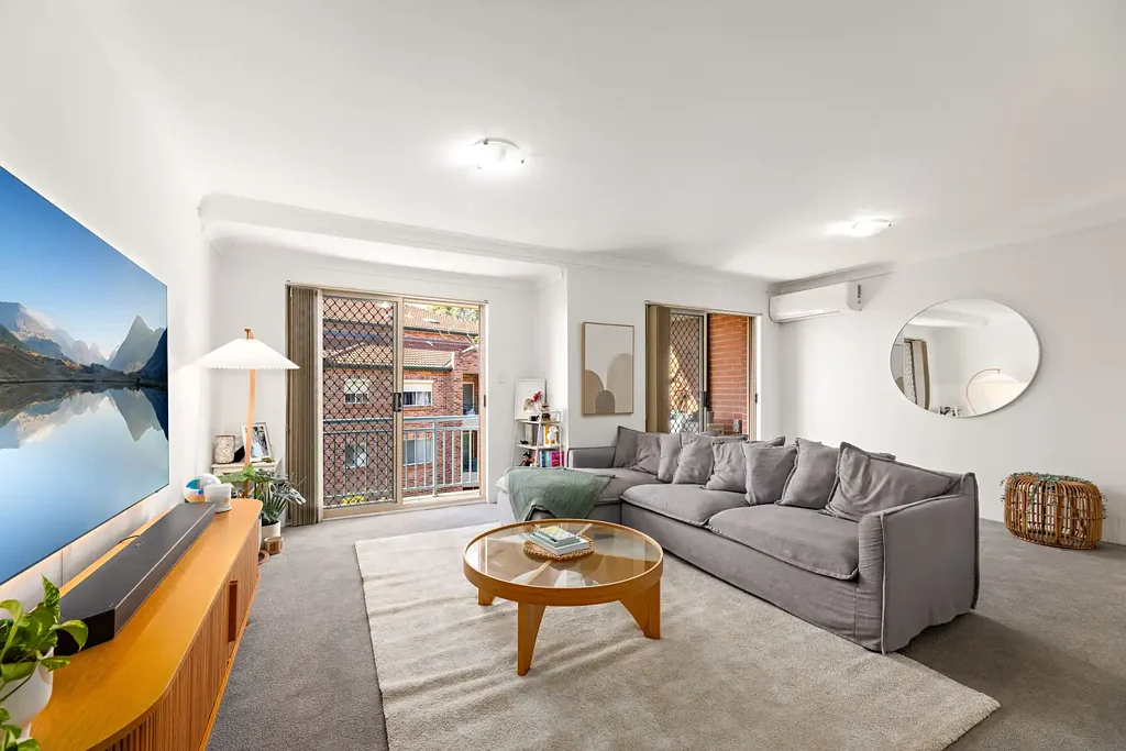 Miranda 2ਬੈੱਡਰੂਮ Modern Two-Storey Apartment in the Heart of Miranda