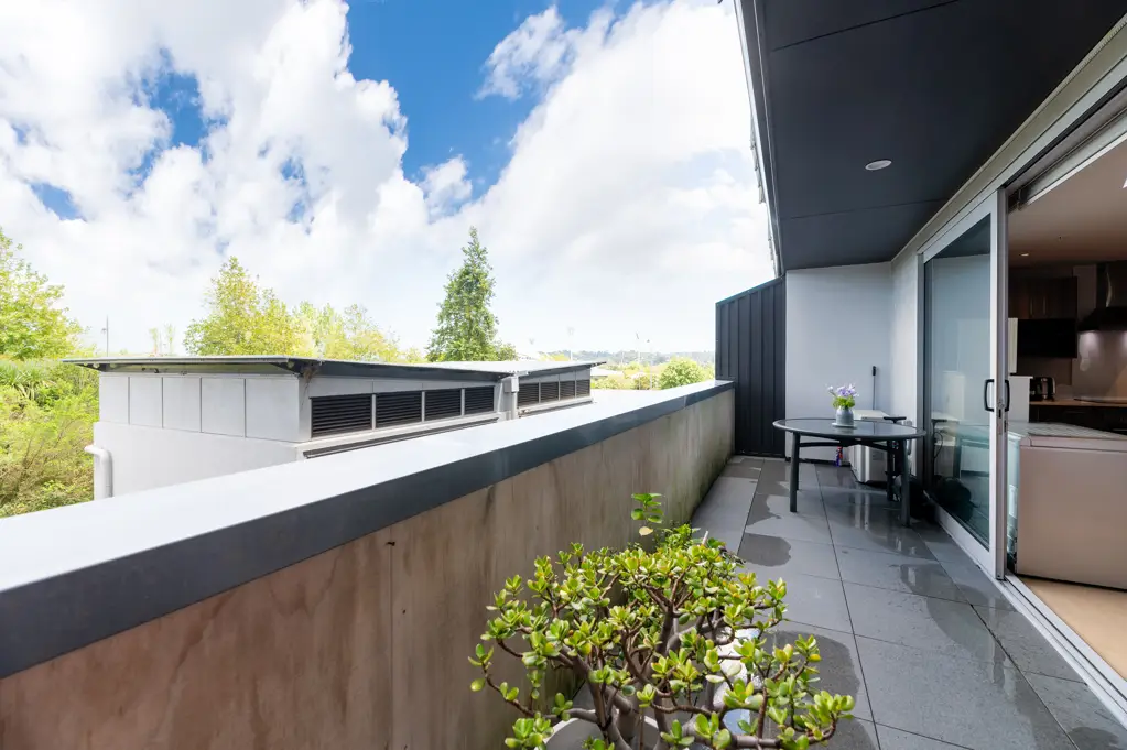 Albany 4 Bedroom Spacious 113m2 Elegant 4 Bedroom Apartment