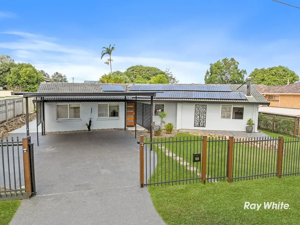 Daisy Hill 4Kwarto Fully Renovated Family Haven | Entertainer's Delight on Flat 888m2 | Walk to JPC