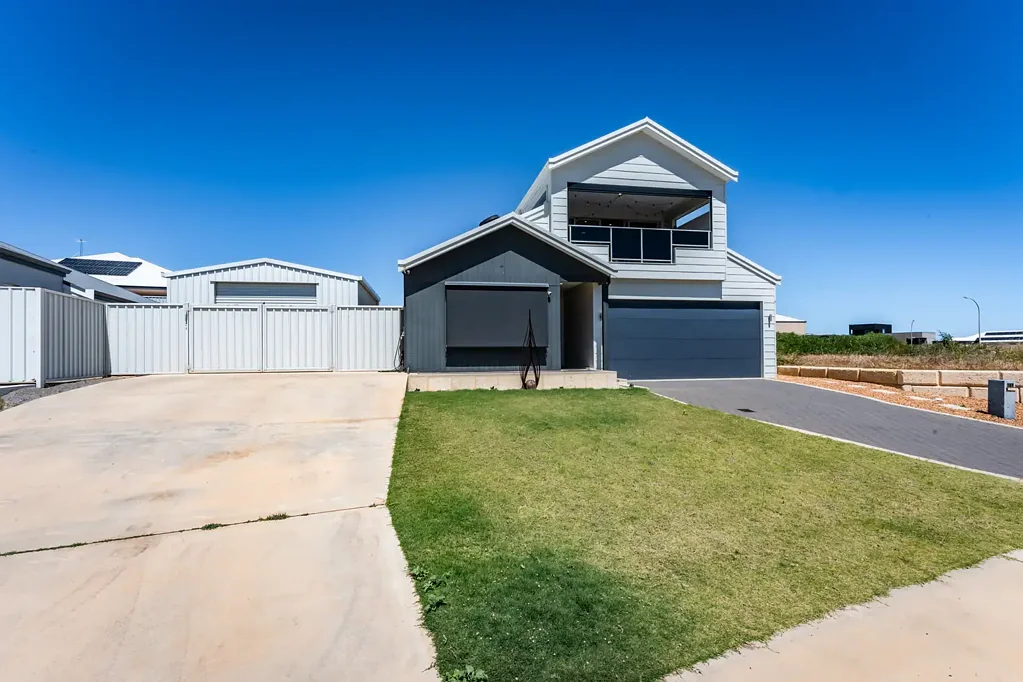 Glenfield 4Habitaciones Beautiful Beachside near new home.