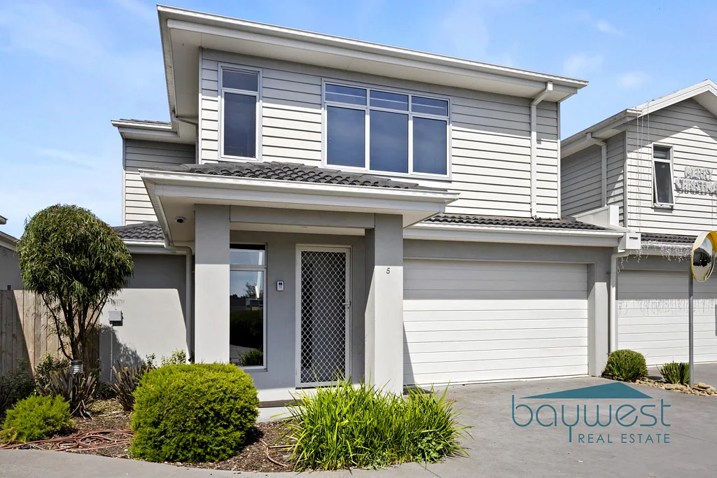 5/4 Lomica Drive, Hastings, VIC 3915