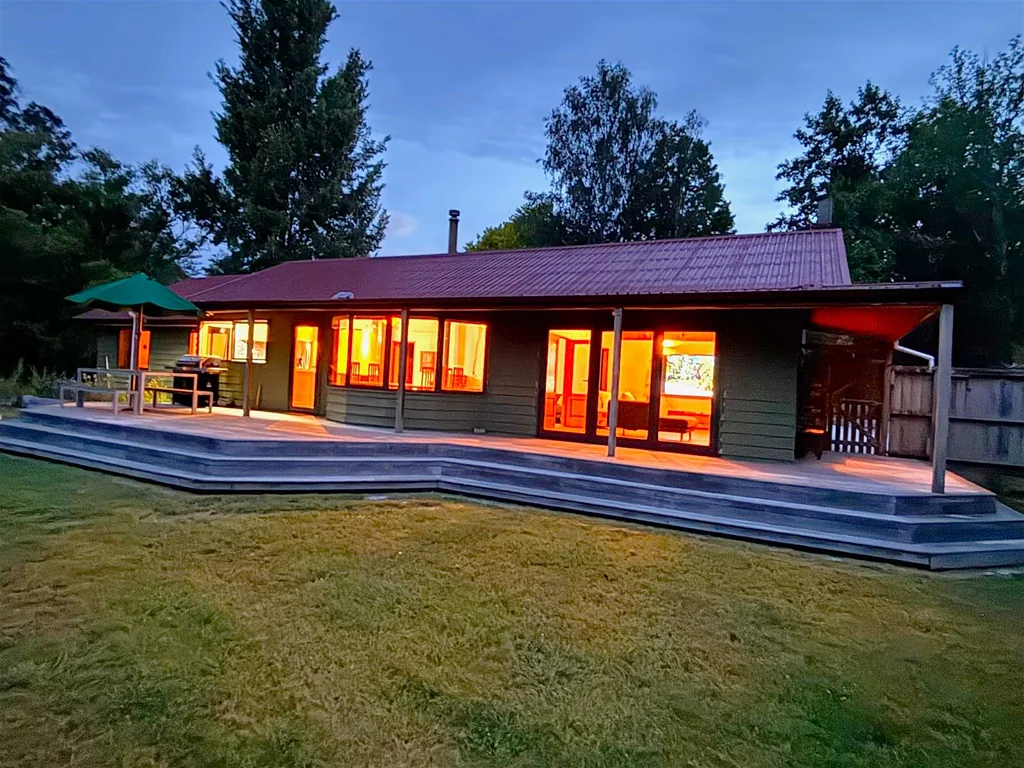 Upper Moutere 3 Bedroom Private Oasis in the Moutere