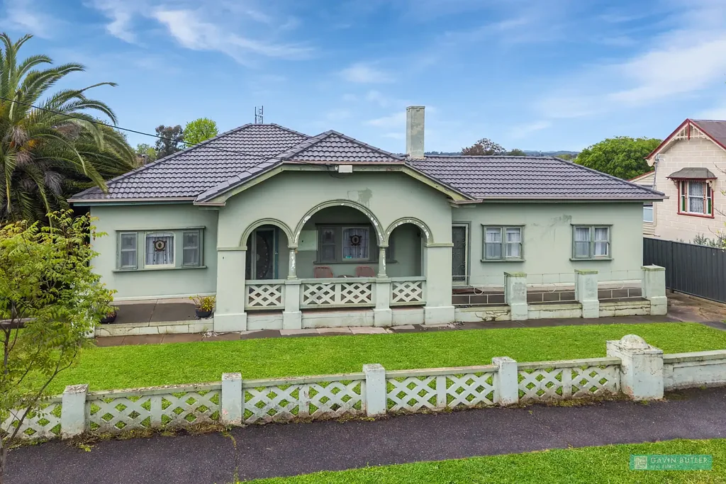 Bendigo 4ਬੈੱਡਰੂਮ Character, Space & Outstanding Potential in a Prime CBD Location