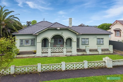 Bendigo 4Kwarto Character, Space & Outstanding Potential in a Prime CBD Location