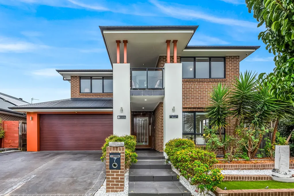 Colebee 6Phòng ngủ Well presented Stunning family home