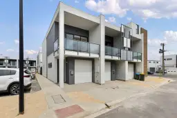 8 Le Messurier Street, Port Adelaide