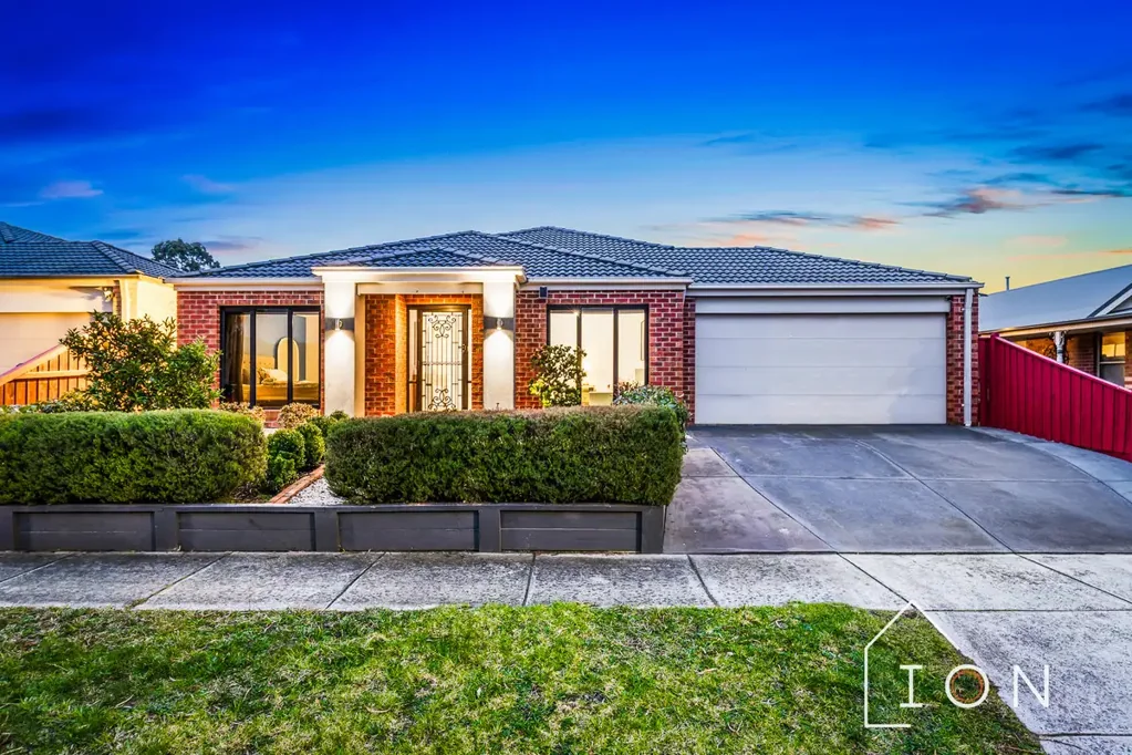 30 Flash Dan Drive, Cranbourne East, VIC 3977