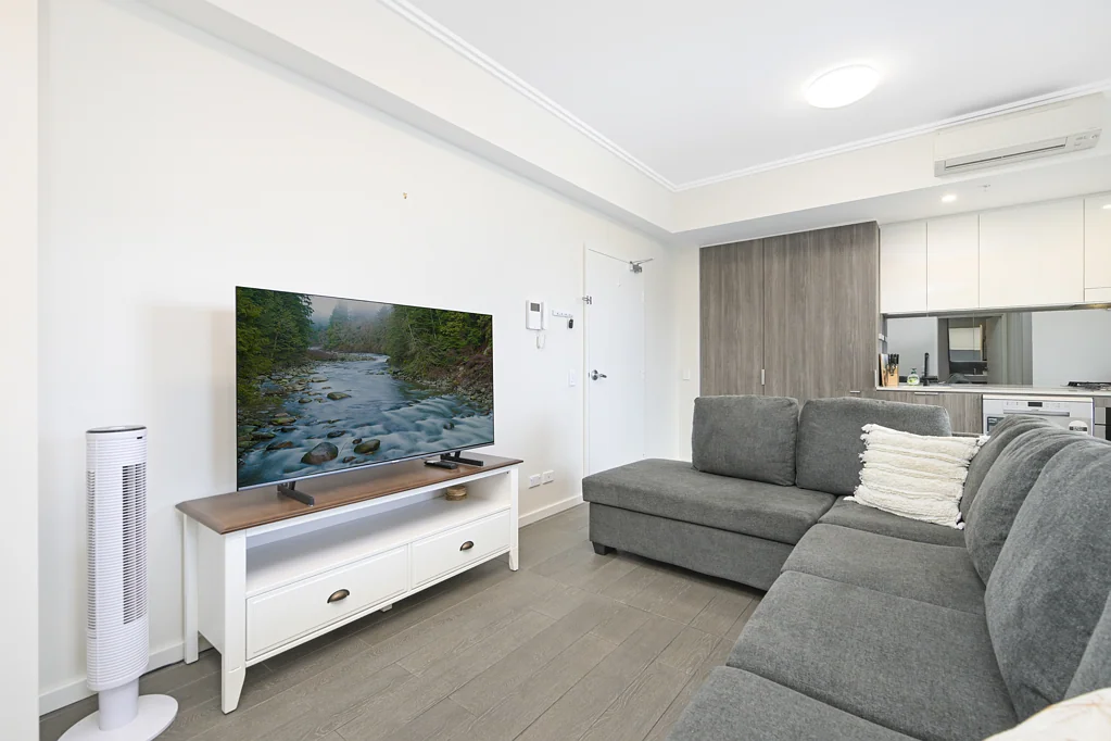 E432/1-39 Lord Sheffield Circuit, Penrith, NSW 2750